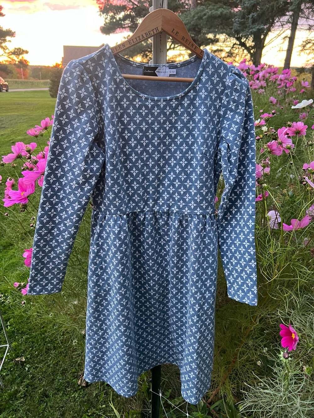 Piper & Scoot Dress Size S Blue Geometric Long Sleeve